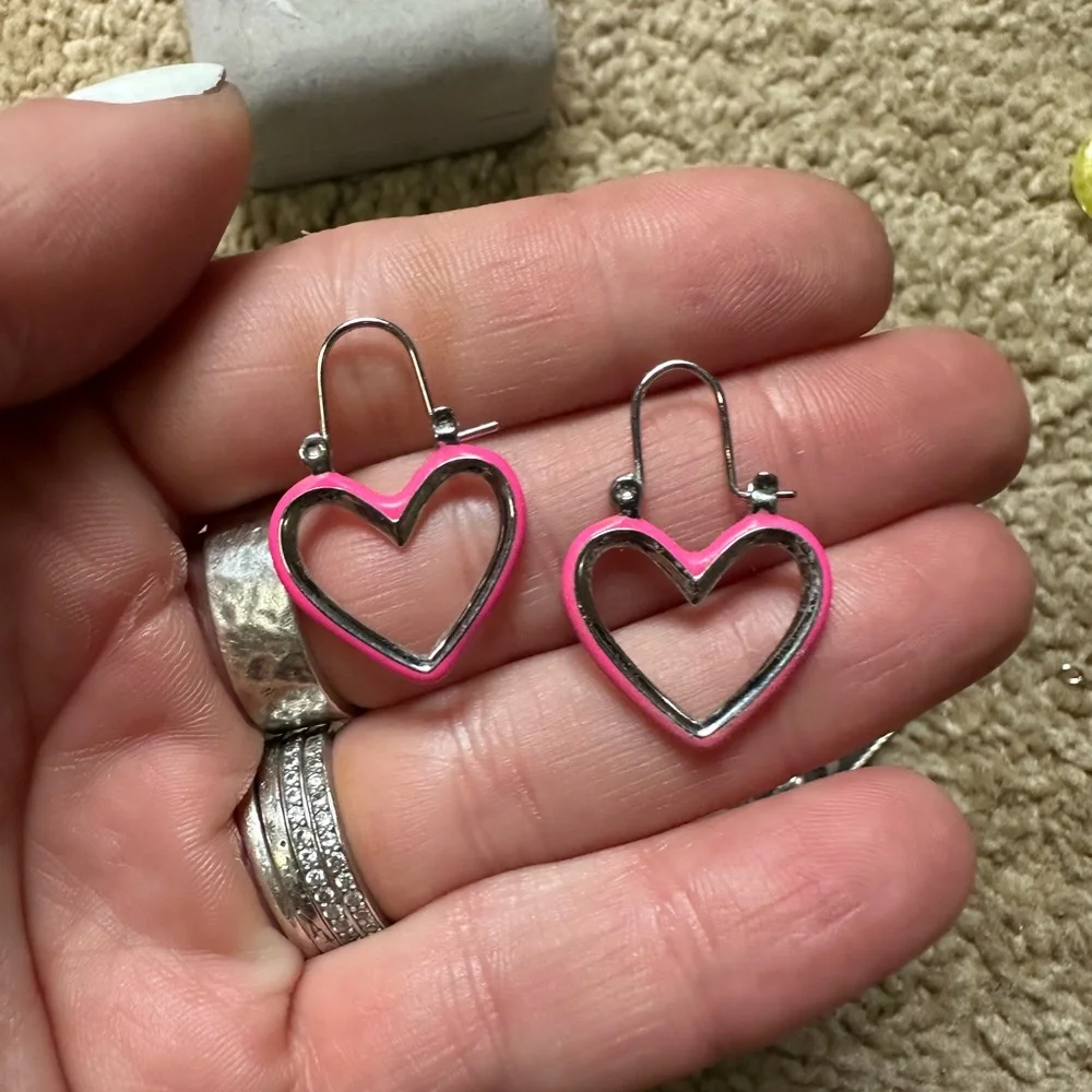 STERLING hot PINK heart earrings